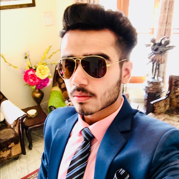 Meet your Posher, Sajan - Picture 1 of 1